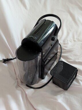 Nespresso Inissia D40 Espresso Machine FOR PARTS